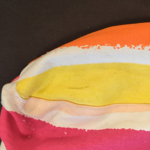 Victoria's Secret Beach Tote - Picture 5 of 5